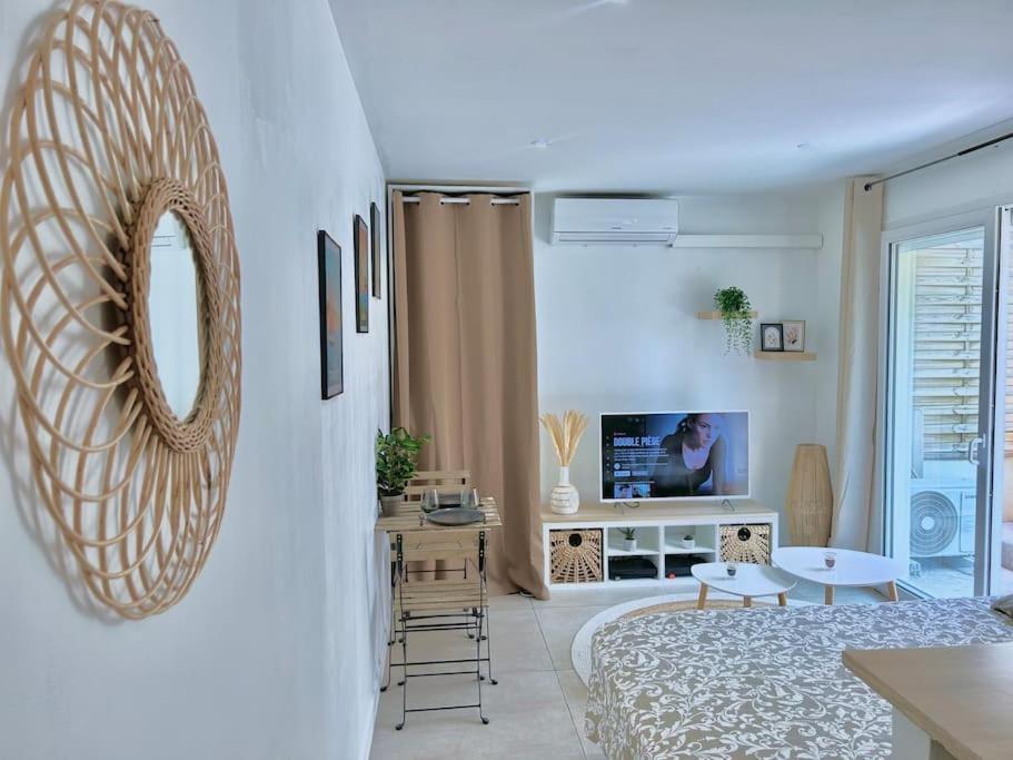 Studio Cosy Proche Plage, Parking Gratuit جوان ليه باه المظهر الخارجي الصورة